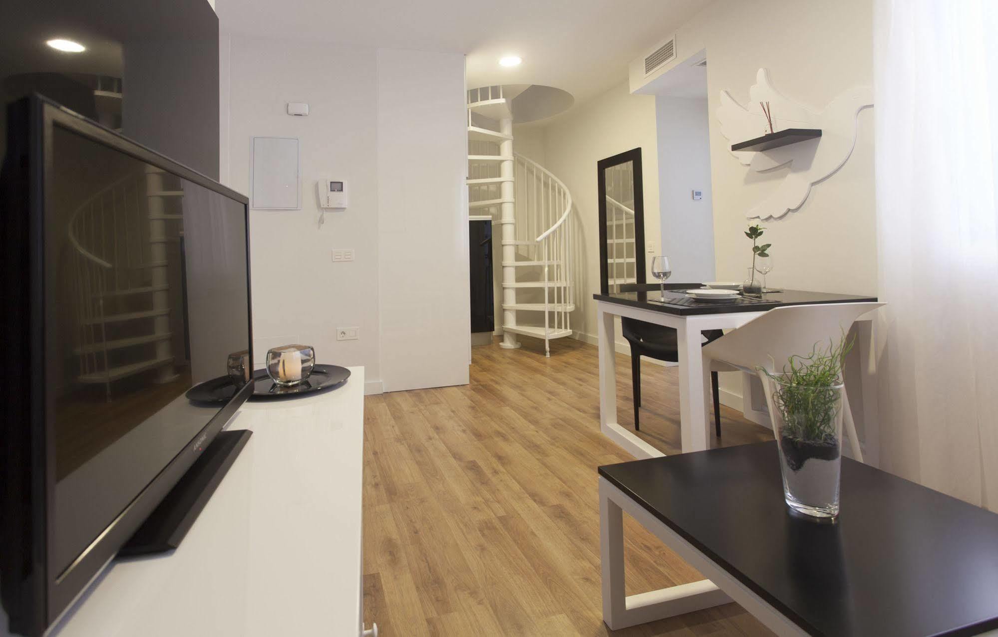 Picasso Suites מאלגה מראה חיצוני תמונה